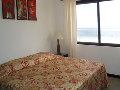 Vela's Ocean Front Apart-hotel Puerto Morelos